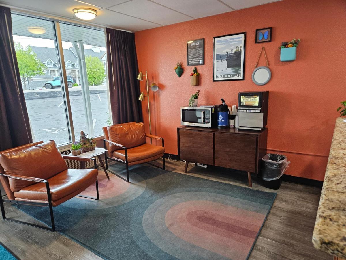The Retro Hotel Branson Esterno foto